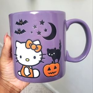 NEW HELLO KITTY Purple 💜 Halloween Mug orange costume & cat on Jack o’lantern